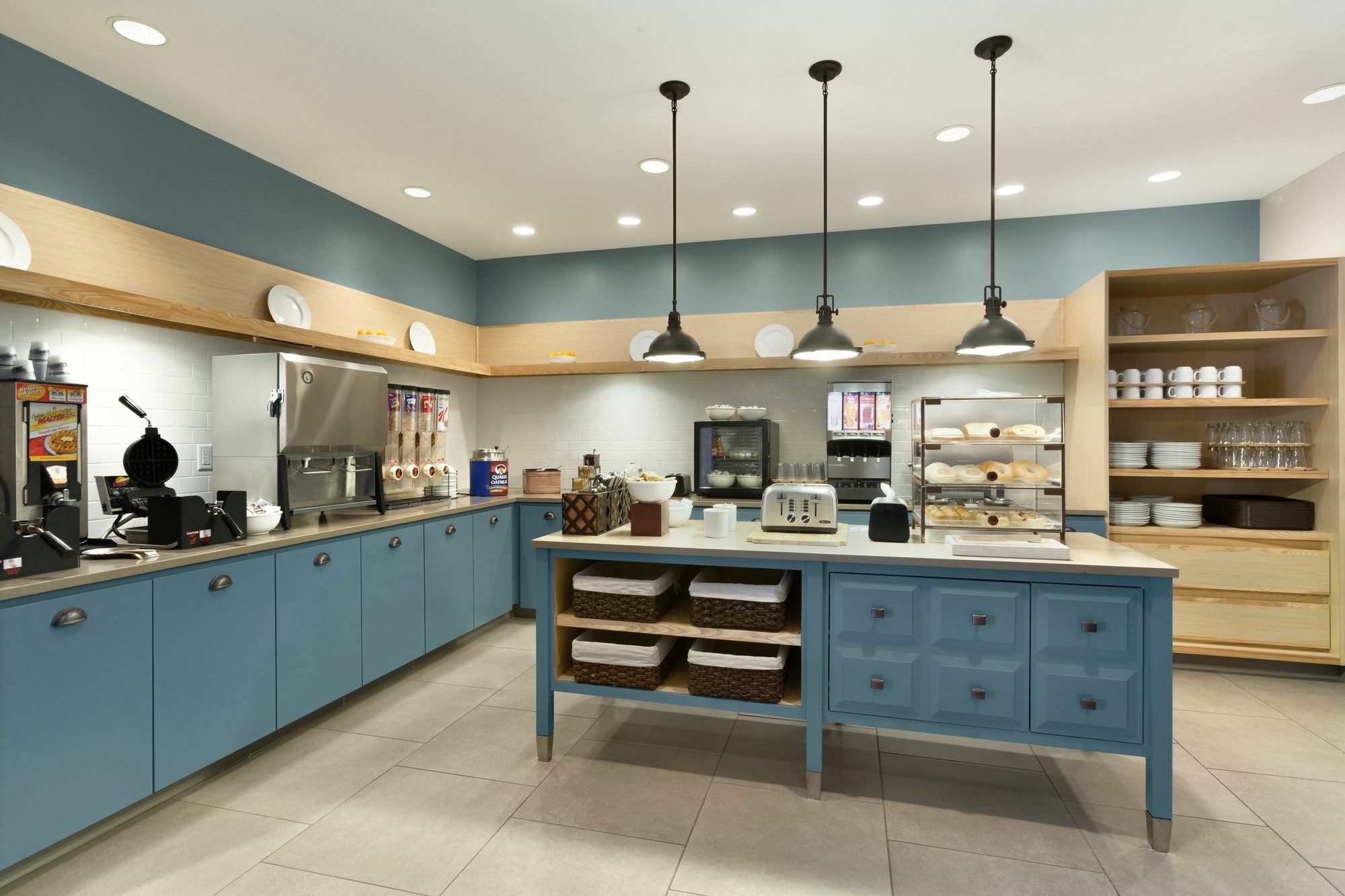 Holiday Inn Express & Suites Marquette By Ihg Экстерьер фото